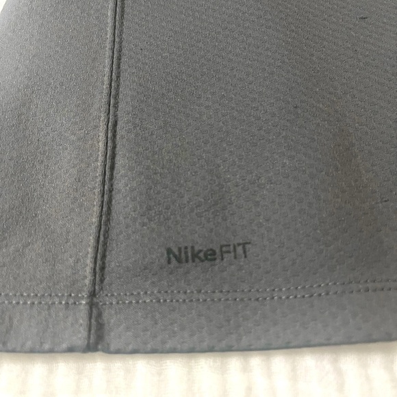 Nike Men's Quarter-Zip Jacket - Large - Picture 4 of 6
